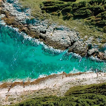 With Fireplace I Tatil Evi