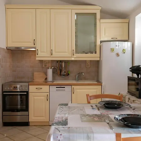 With Fireplace I Medulin